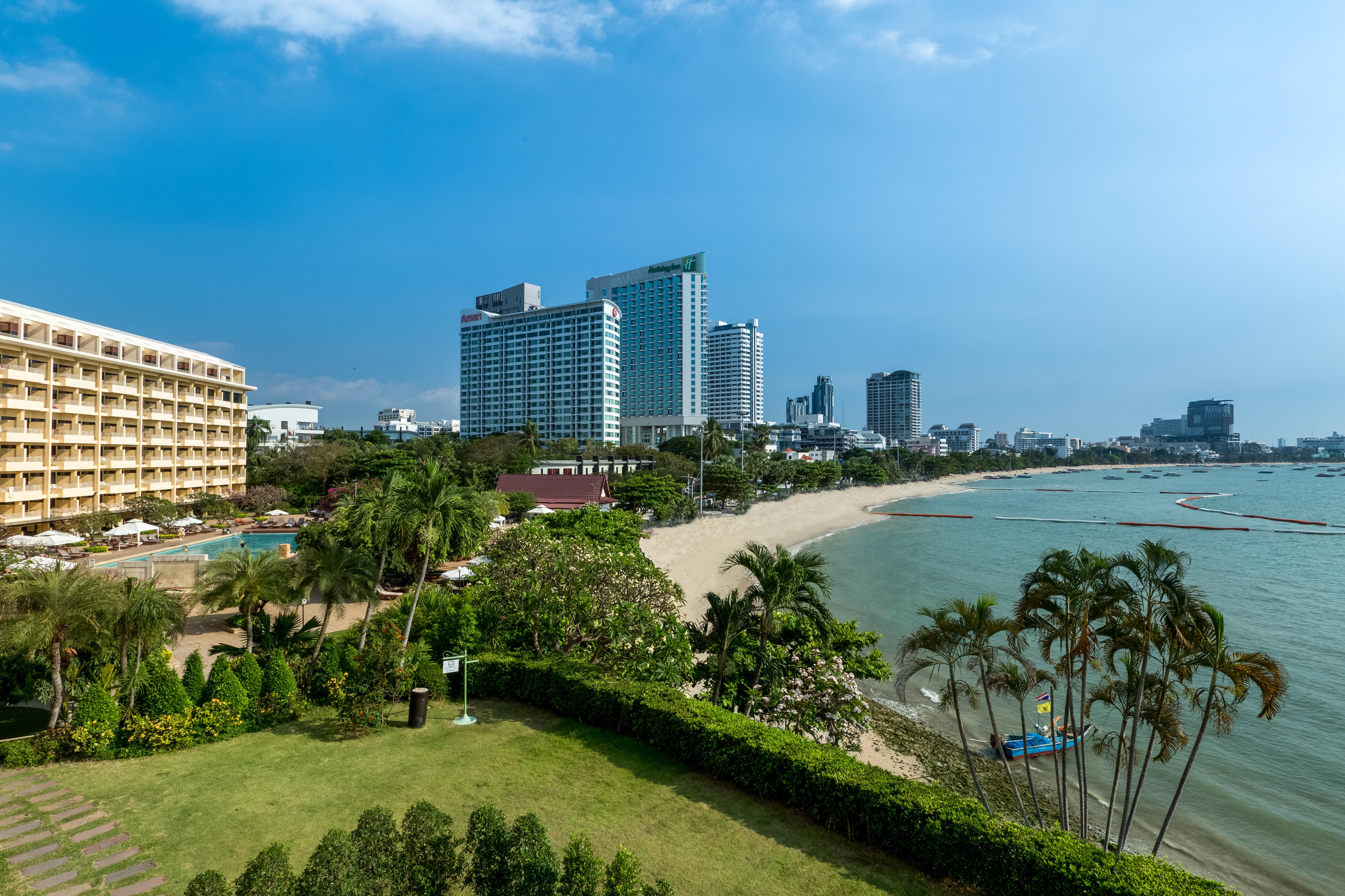 Dusit Thani Pattaya Hotel Exterior photo Pattaya