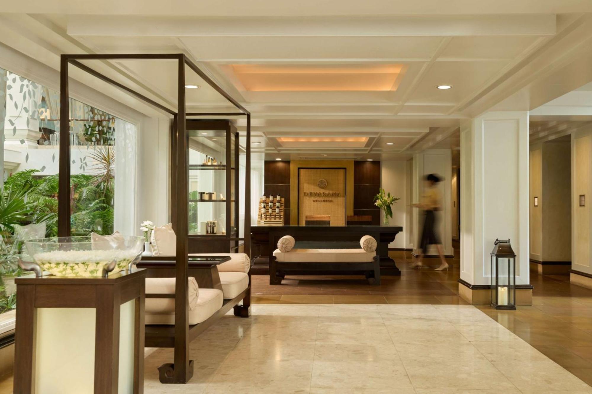 Dusit Thani Pattaya Hotel Exterior photo Lobby